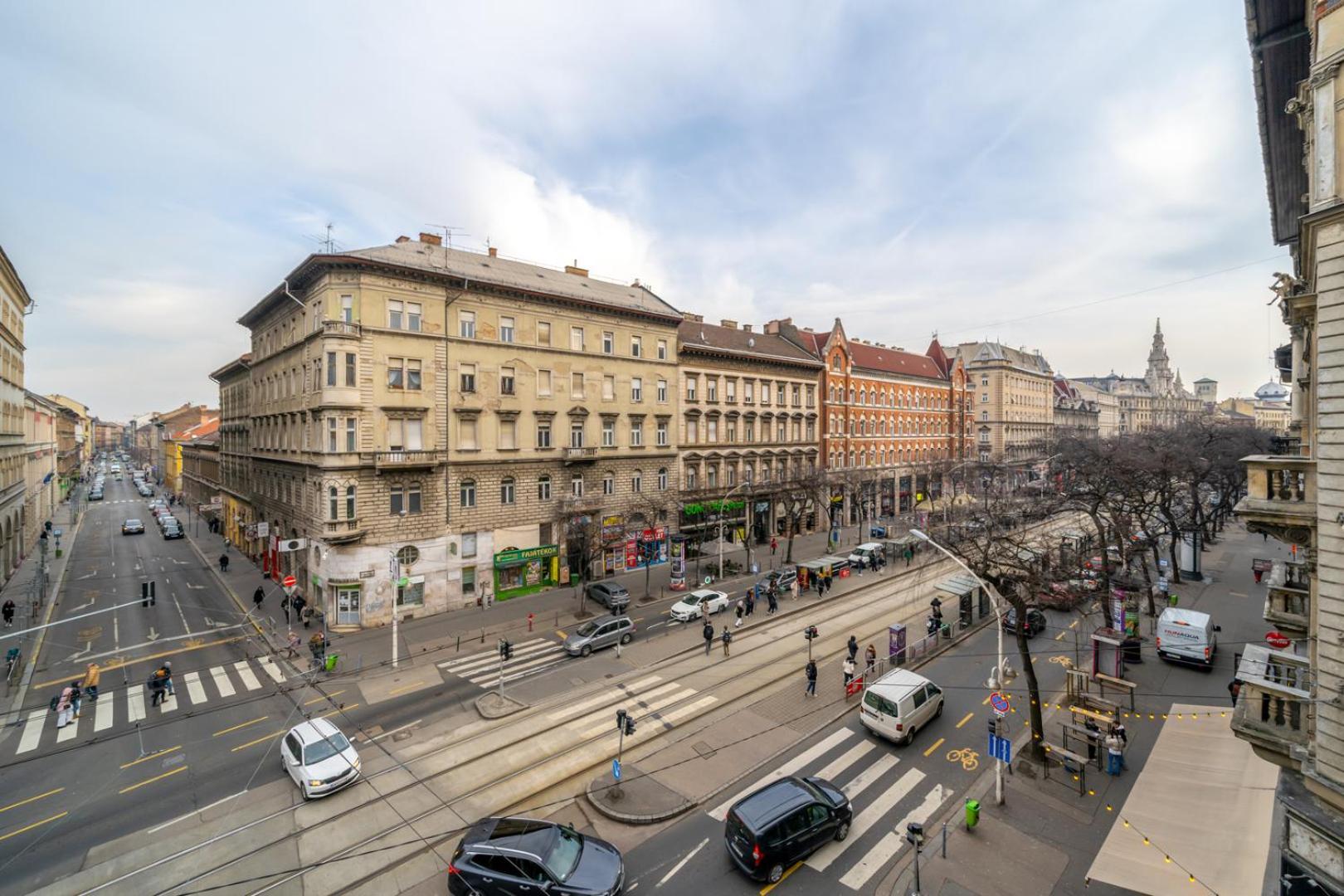 Downtown Delight - Erzsebet Blvd - 13 Ppl Budapeste Exterior foto